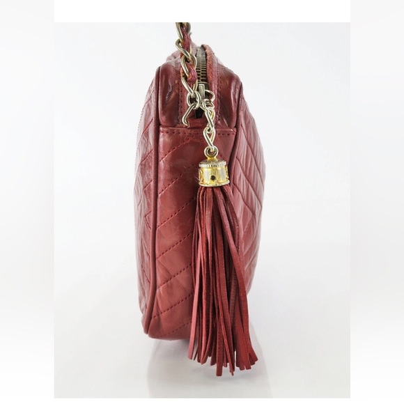 CHANEL Burgundy Quilted Crossbody Bag - Picture 5 of 16